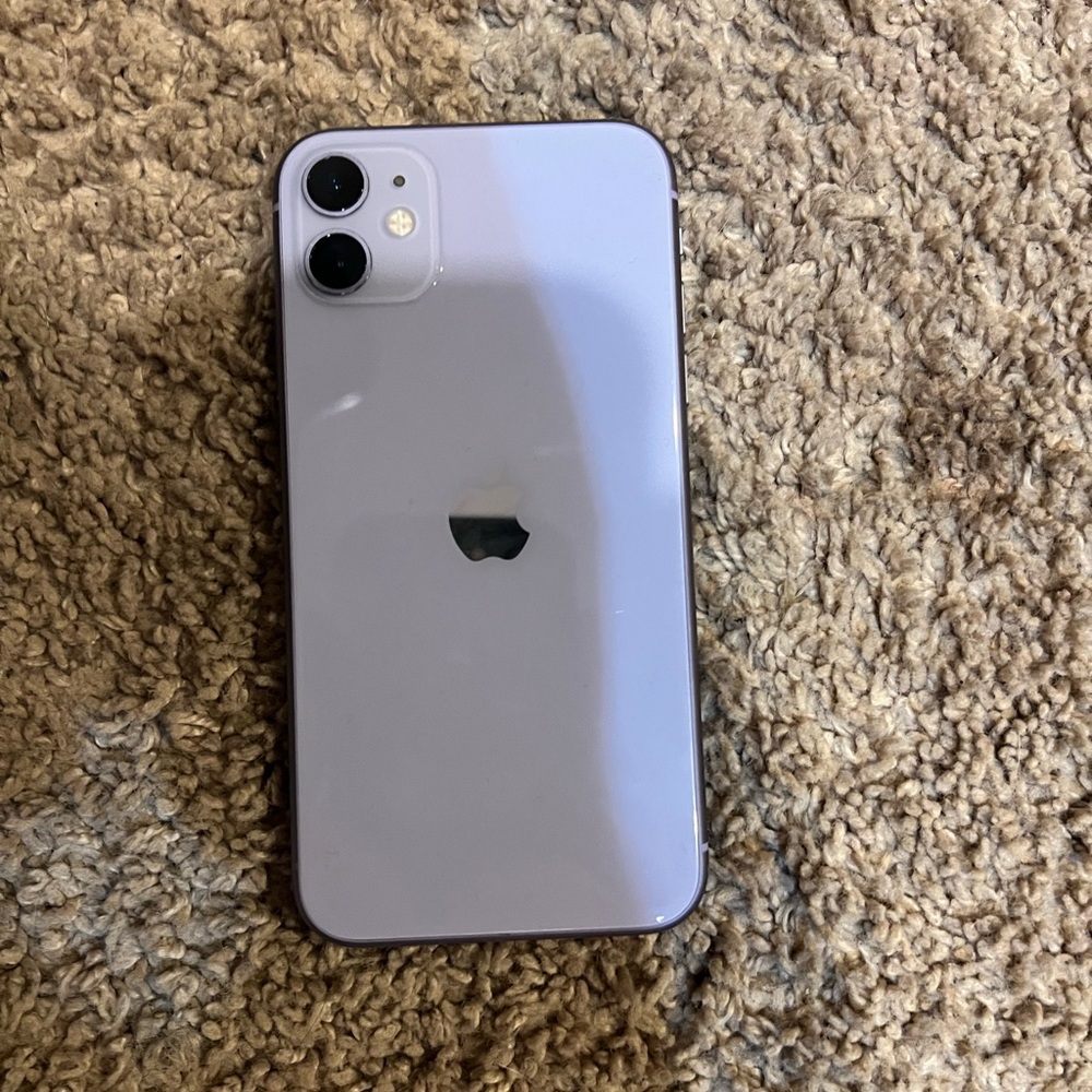 iphone 11 - Picture 2 of 3